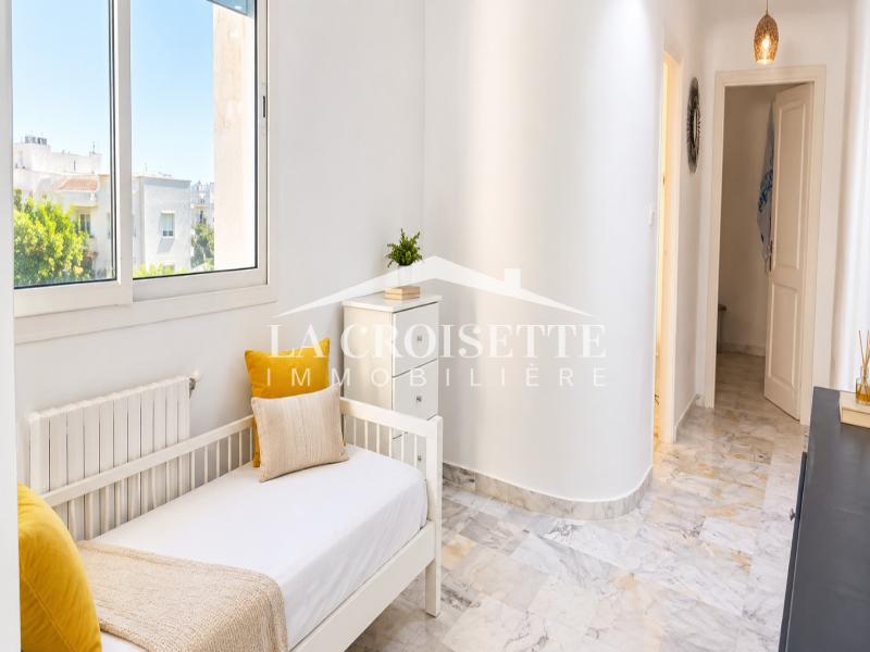 Appartement meublé S+2 vue sur mer à La Marsa